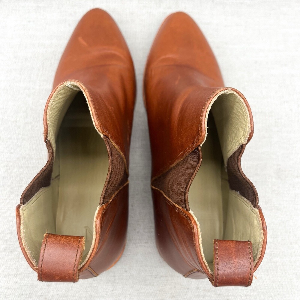 Nisolo Chestnut Leather Ankle Booties - Picture 9 of 14
